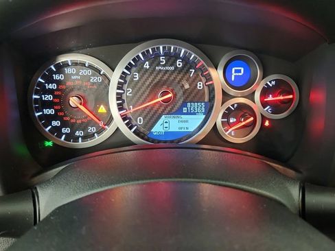 Used 2015 Nissan GT-R Premium AWD/4WD image 35