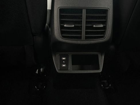 Used 2024 Kia Seltos S image 35