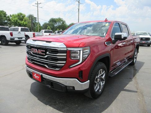 Certified 2025 GMC Sierra 1500 SLT w/ SLT Premium Plus Package AWD/4WD image 11