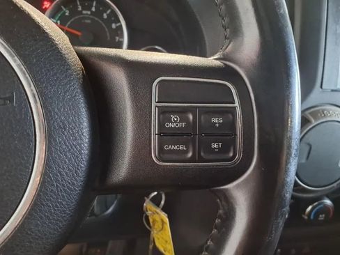 Used 2014 Jeep Wrangler Unlimited Sport w/ Quick Order Package 24S AWD/4WD image 22