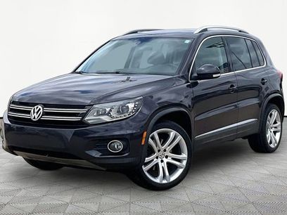 Used 2016 Volkswagen Tiguan SEL