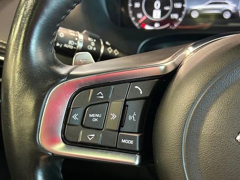 Used 2020 Jaguar F-PACE Checkered Flag image 27