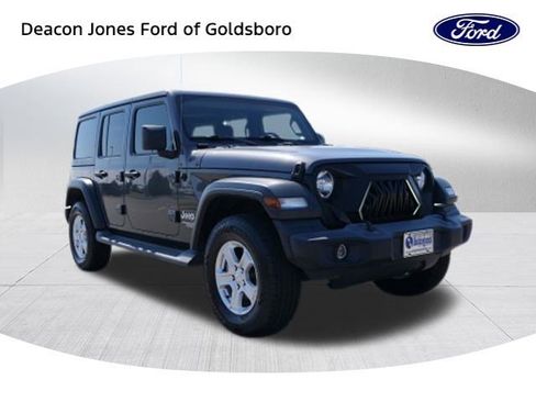 Used 2020 Jeep Wrangler Unlimited Sport S image 9