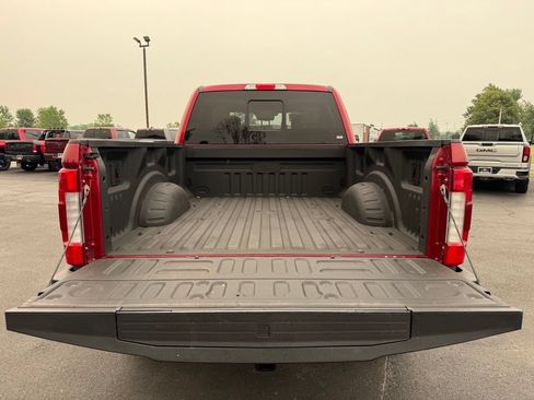 Used 2018 Ford F350 Lariat w/ Lariat Ultimate Package AWD/4WD image 8