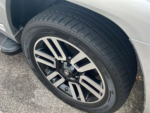 Used 2020 Toyota 4Runner Limited image 8