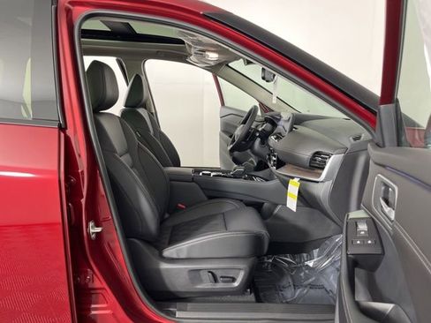 New 2026 Nissan Rogue Platinum image 39