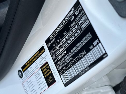 Used 2019 Mercedes-Benz GLC 300 4MATIC image 27