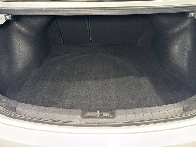 Used 2020 Hyundai Elantra SE w/ Cargo Package (C1) FWD image 23