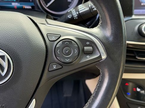 Used 2020 Buick Envision Preferred image 21