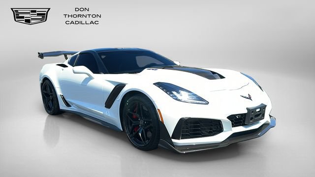 Used 2019 Chevrolet Corvette ZR1 RWD image 7