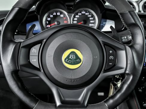 Used 2021 Lotus Evora image 26
