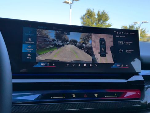 Used 2026 BMW M5 w/ Carbon Package image 22