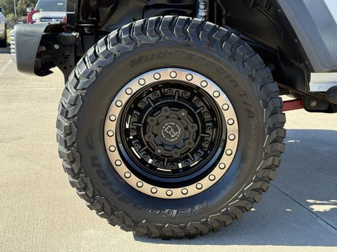 Used 2020 Jeep Wrangler Unlimited Sport S image 12