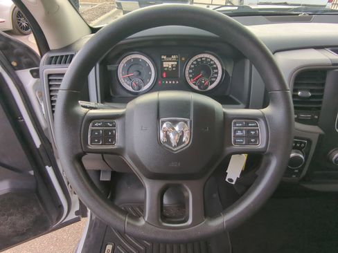 Used 2019 RAM 1500 Express w/ Express Value Package image 29