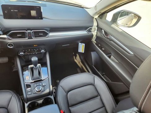 New 2025 MAZDA CX-5 AWD 2.5 S w/ Preferred Package image 12