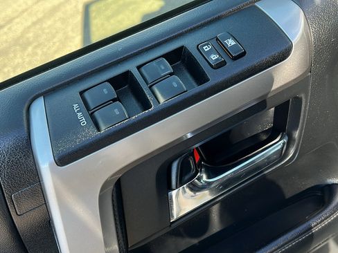 Used 2021 Toyota 4Runner SR5 Premium w/ Moonroof Package image 17