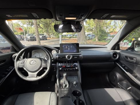 Used 2021 Lexus IS 300 w/ Comfort Package RWD image 36