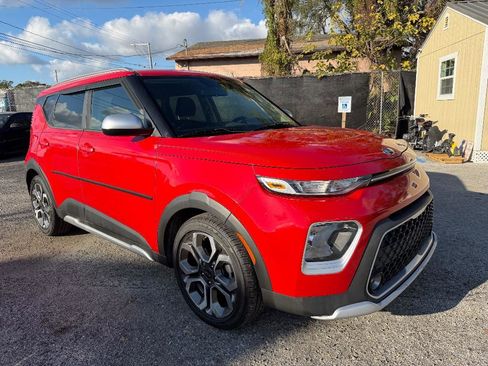 Used 2020 Kia Soul X-Line image 3