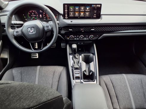 Used 2026 Honda Accord Sport image 4