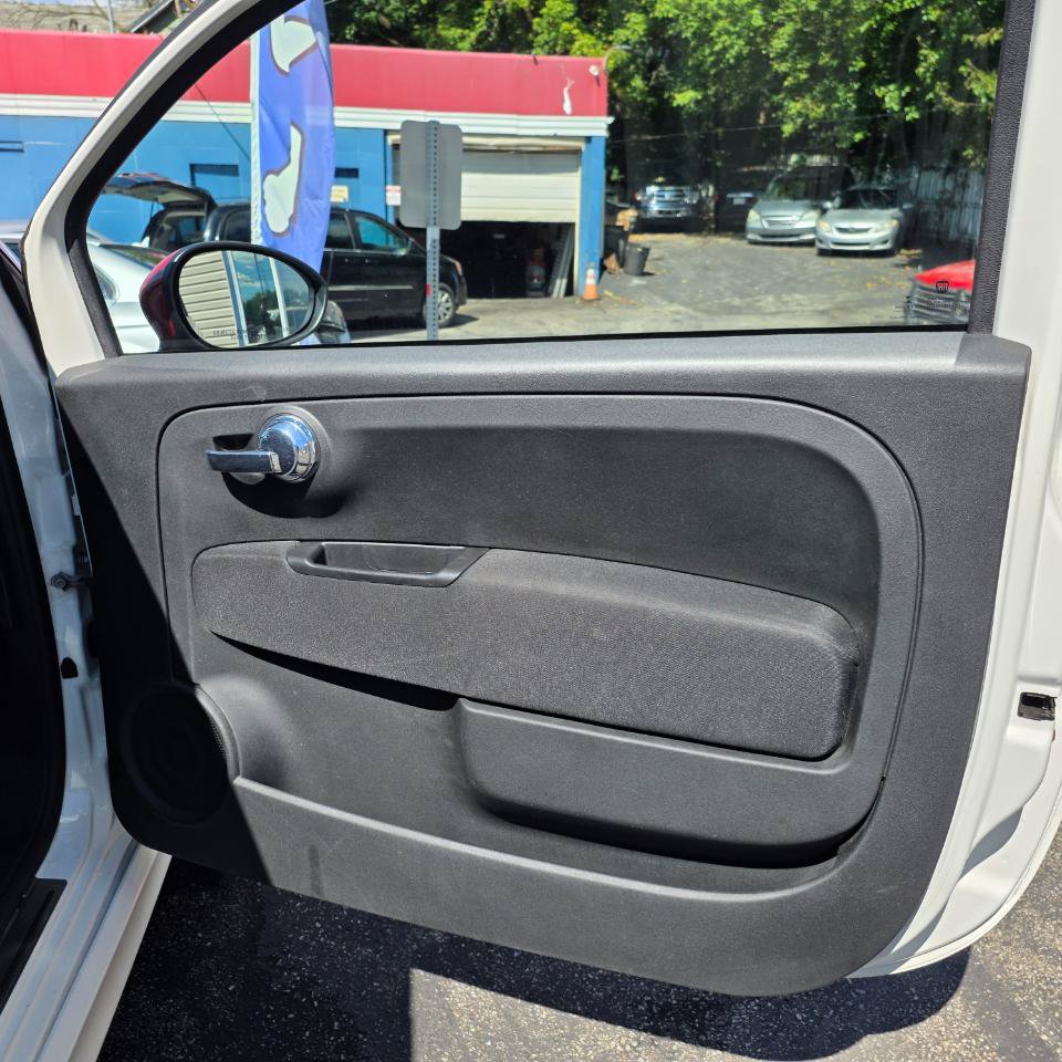 Used 2013 FIAT 500 Abarth w/ Comfort/Convenience Group FWD image 29