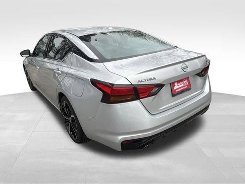 Used 2024 Nissan Altima 2.5 SR image 21