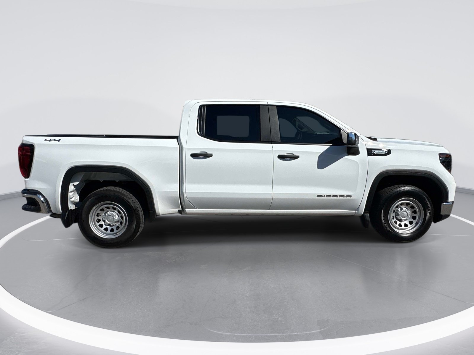 Used 2024 GMC Sierra 1500 Pro w/ Pro Value Package AWD/4WD image 9