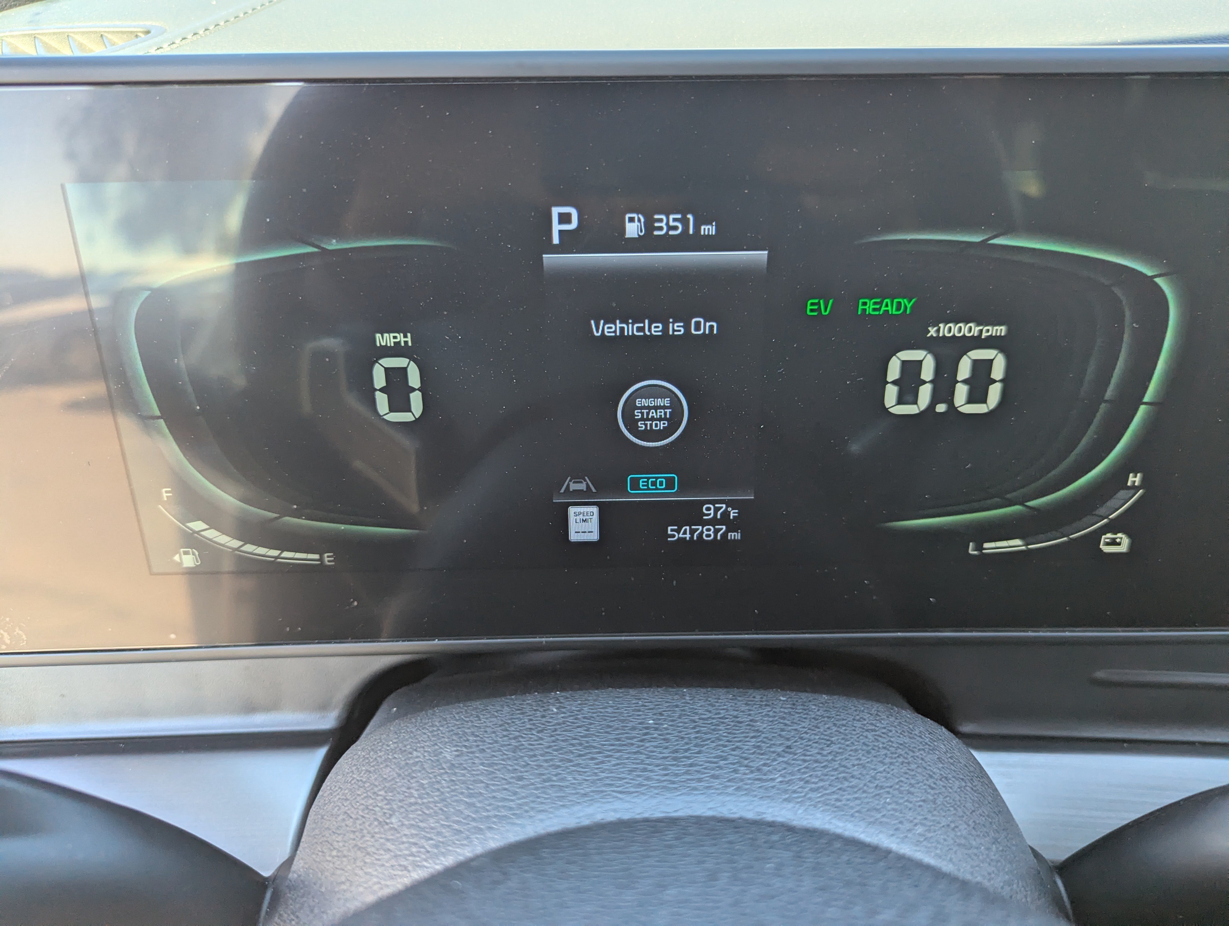 Certified 2023 Kia Sportage EX AWD/4WD image 32