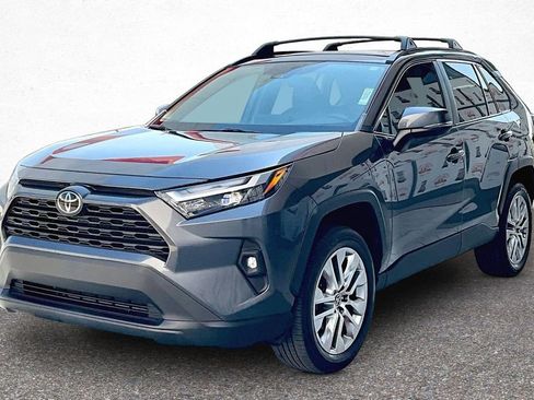 Certified 2023 Toyota RAV4 XLE Premium image 4