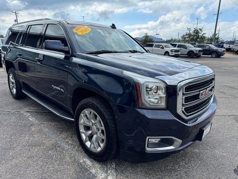 Used 2020 GMC Yukon XL SLT image 7