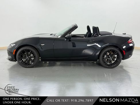New 2026 MAZDA MX-5 Miata Club image 11