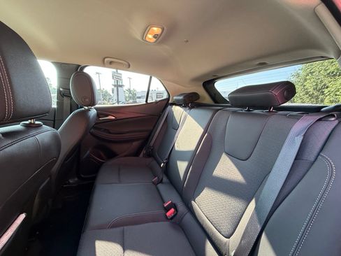 Used 2024 Buick Encore GX Preferred FWD image 25