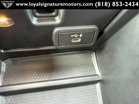 Used 2022 BMW M4 xDrive Competition image 33