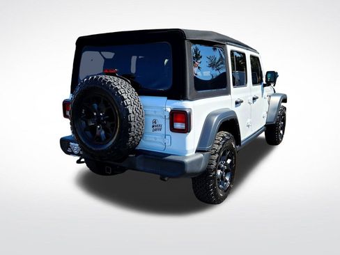 Used 2023 Jeep Wrangler Willys image 7