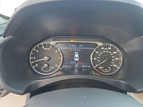 Used 2025 Nissan Altima 2.5 SV FWD image 17