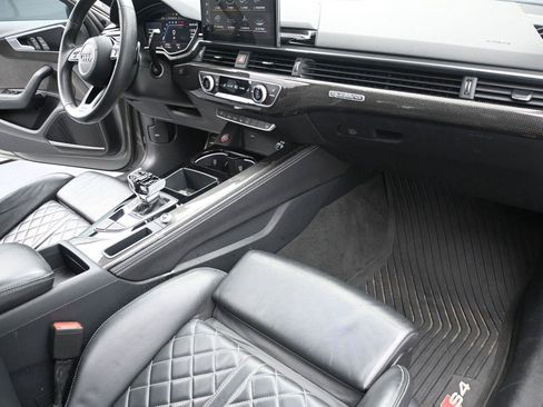 Used 2020 Audi S4 Prestige w/ Prestige Package AWD/4WD image 17