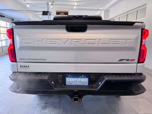 Certified 2022 Chevrolet Silverado 1500 ZR2 w/ Technology Package image 6