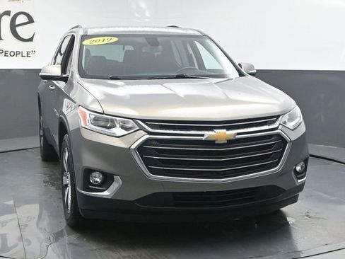 Used 2019 Chevrolet Traverse LT w/ LT Premium Package FWD image 50