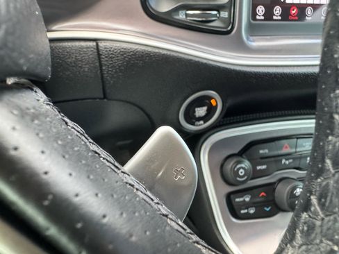 Used 2019 Dodge Challenger R/T image 26