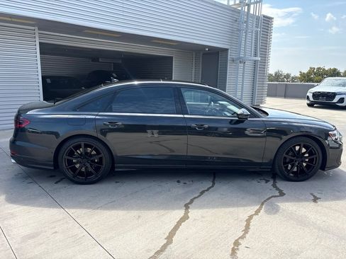 Used 2023 Audi S8 AWD/4WD image 4