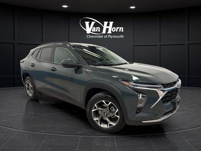 Used 2025 Chevrolet Trax LT