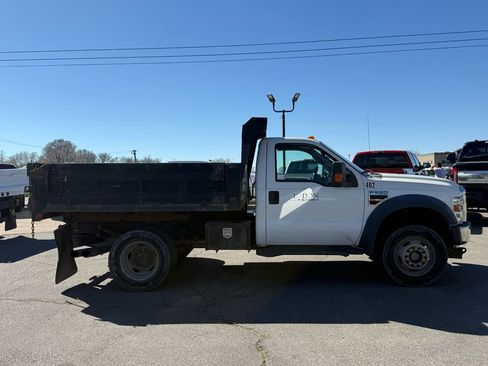 Used 2008 Ford F550 image 2