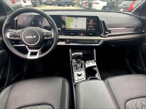 Used 2024 Kia Sportage X-Line w/ X-Line Premium Package image 17