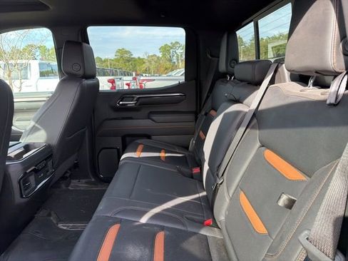 Certified 2023 GMC Sierra 1500 AT4 w/ Technology Package image 10
