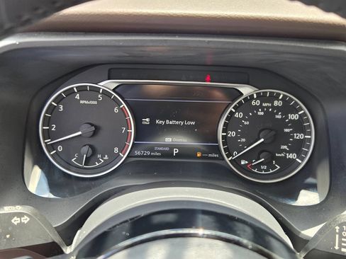 Used 2022 Nissan Rogue SL w/ SL Premium Package FWD image 26