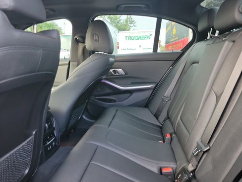 Used 2020 BMW 330i Sedan w/ M Sport Package RWD image 13