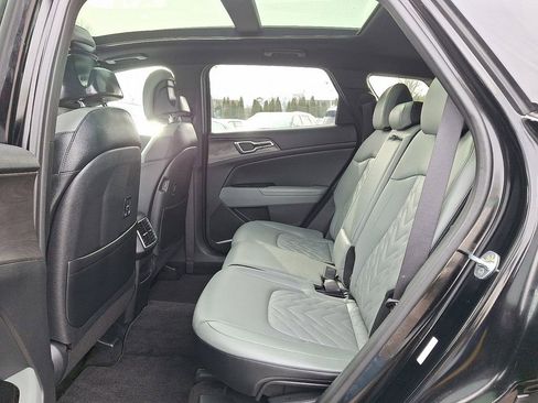 Certified 2023 Kia Sportage X-Line w/ X-Line Premium Package image 11