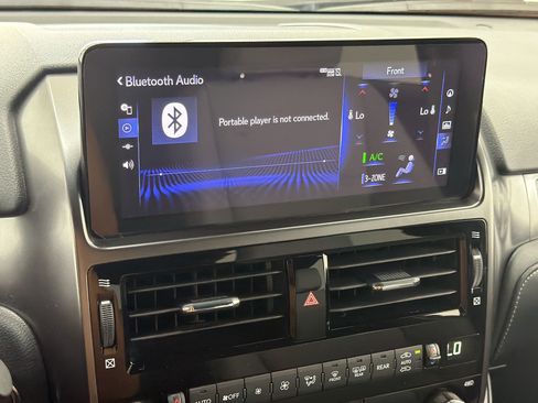 Used 2023 Lexus GX 460 w/ Black Line Special Edition AWD/4WD image 21