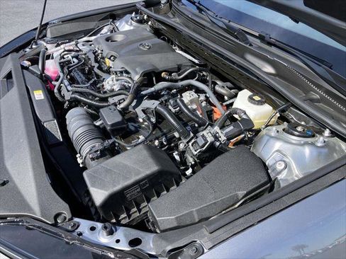 Certified 2026 Toyota Camry SE FWD image 31