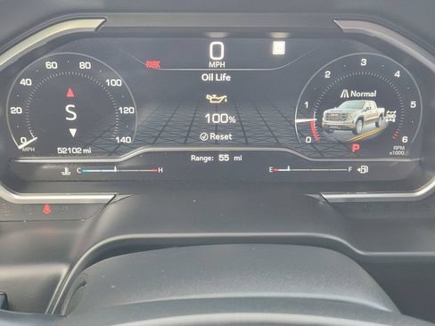 Certified 2022 GMC Sierra 1500 AT4 w/ AT4 Premium Package AWD/4WD image 15