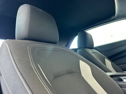 Used 2023 Chevrolet Camaro LT RWD image 20